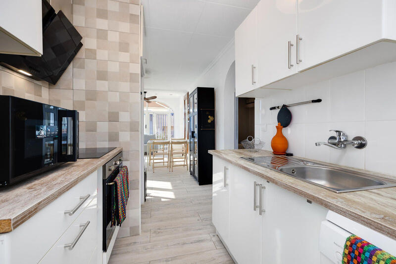 2 Cuarto Villa en venta