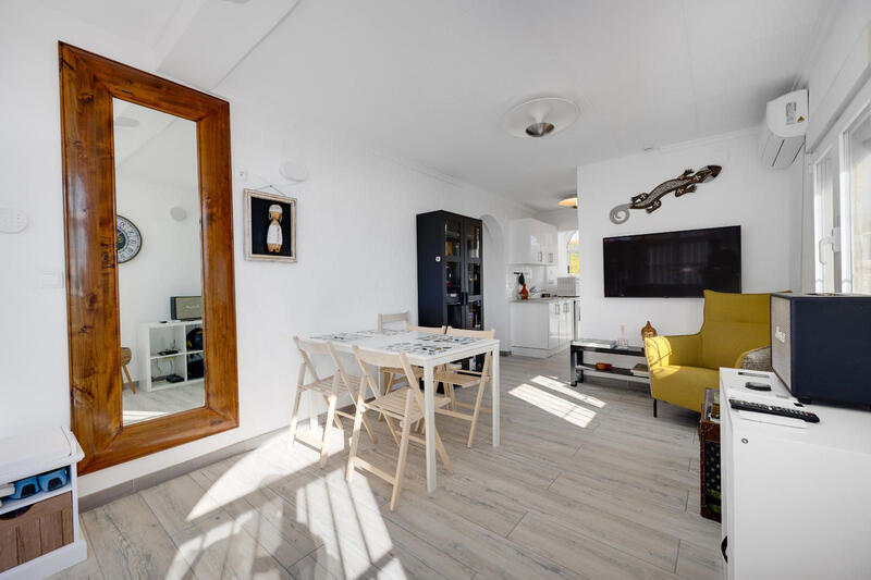 2 Cuarto Villa en venta