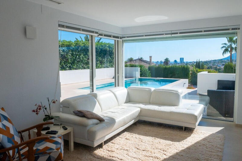 4 Schlafzimmer Villa zu verkaufen
