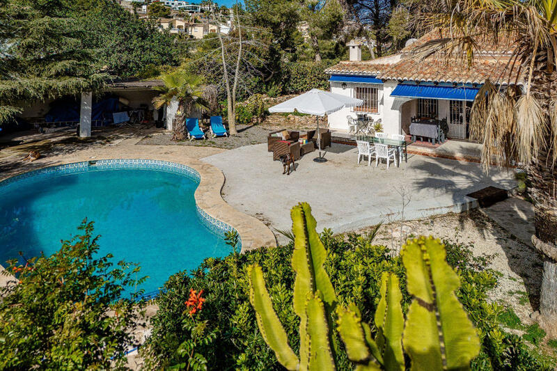 Villa for sale in Teulada, Alicante