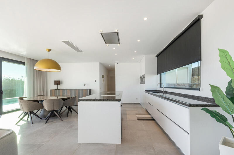 4 Cuarto Villa en venta