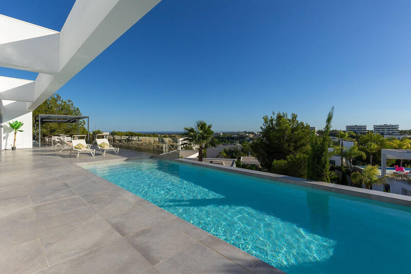 4 Cuarto Villa en venta