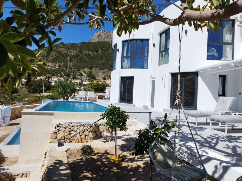 5 soveværelse Villa til salg