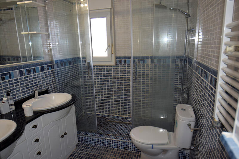 6 Cuarto Villa en venta