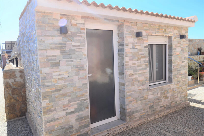 6 Cuarto Villa en venta