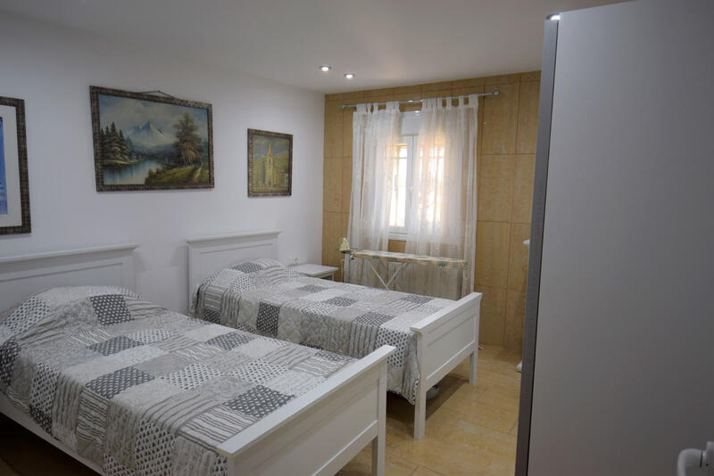 6 Cuarto Villa en venta