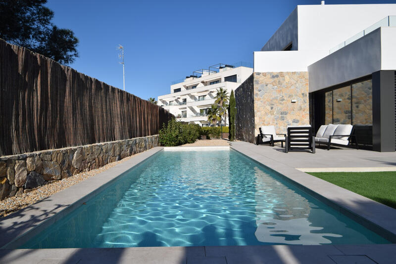 3 slaapkamer Villa Te koop