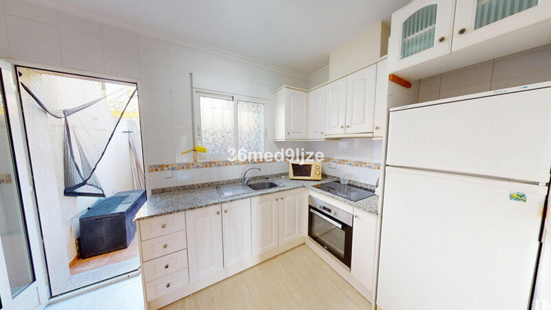 2 bedroom Townhouse for sale