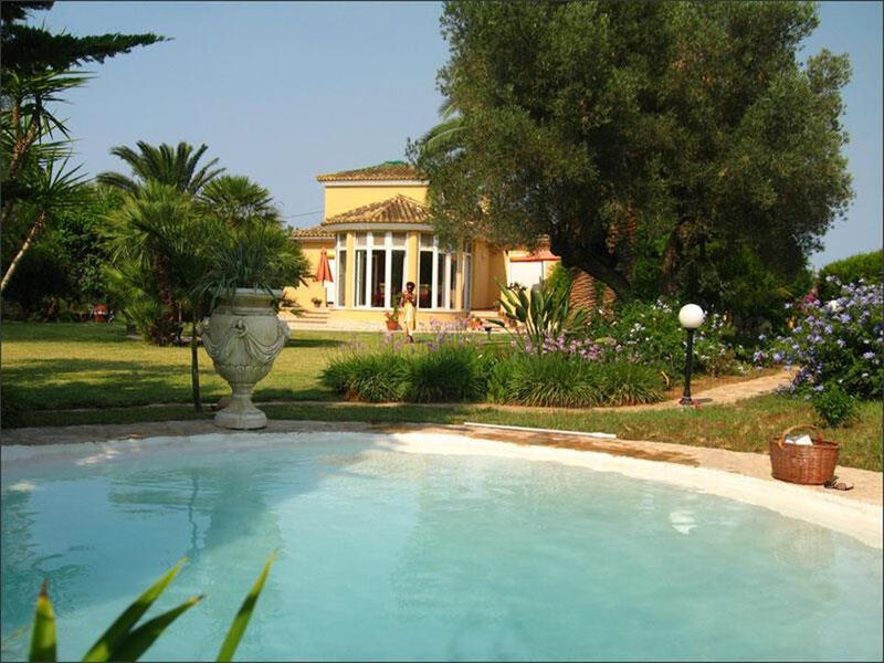 вилла продается в Denia, Alicante