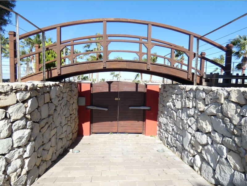 7 bedroom Villa for sale