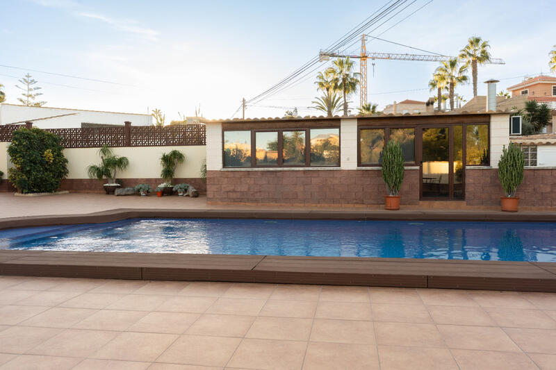 7 Cuarto Villa en venta