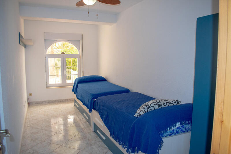 7 Cuarto Villa en venta