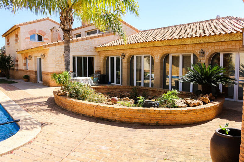 Villa en venta en Cartagena, Murcia