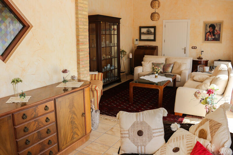 4 bedroom Villa for sale