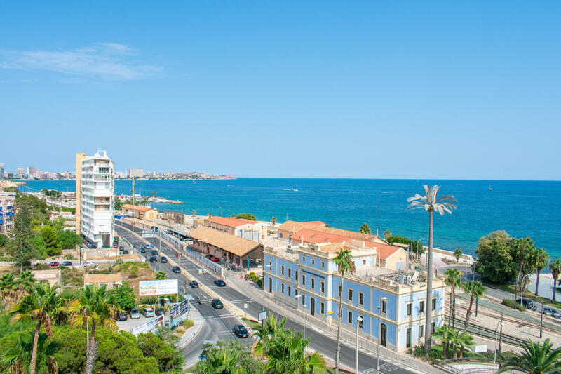 квартира продается в Alacant/Alicante, Alicante