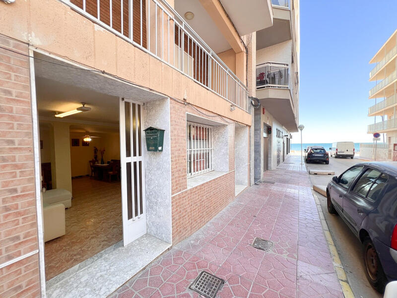 Lejlighed til salg i Guardamar del Segura, Alicante