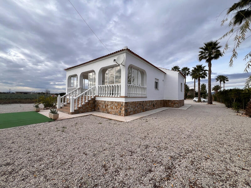 4 slaapkamer Villa Te koop