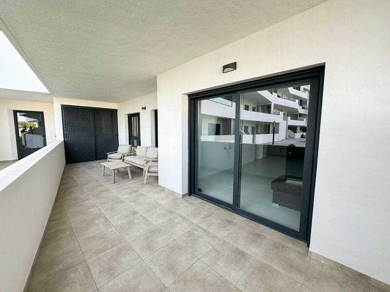 Apartamento en venta en San Miguel de Salinas, Alicante