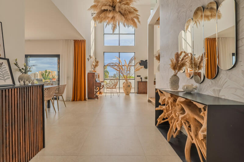 7 sovrum Villa till salu