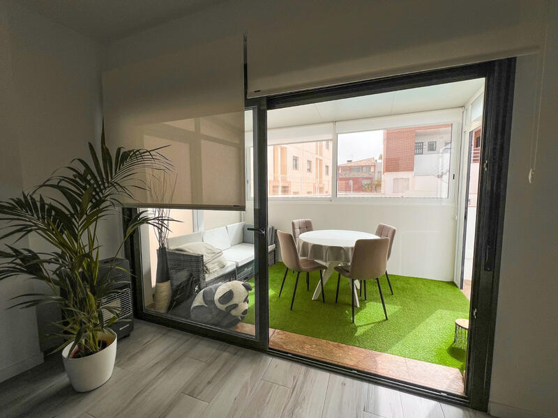 3 bedroom Apartment for sale