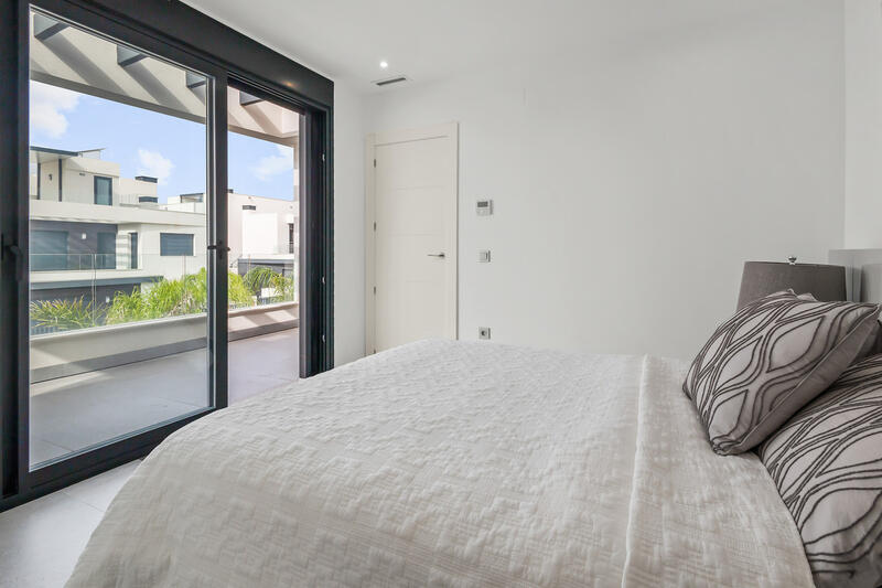 4 Cuarto Villa en venta