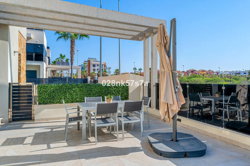 4 chambre Villa à vendre