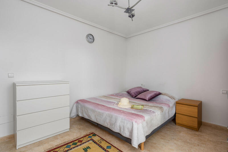 4 Cuarto Adosado en venta