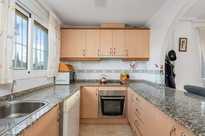 4 Cuarto Adosado en venta