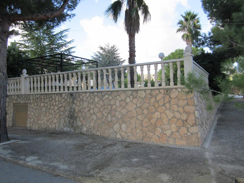 4 bedroom Villa for sale