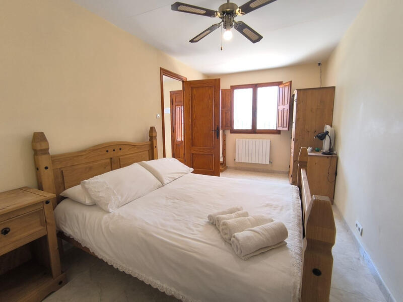 13 bedroom Villa for sale