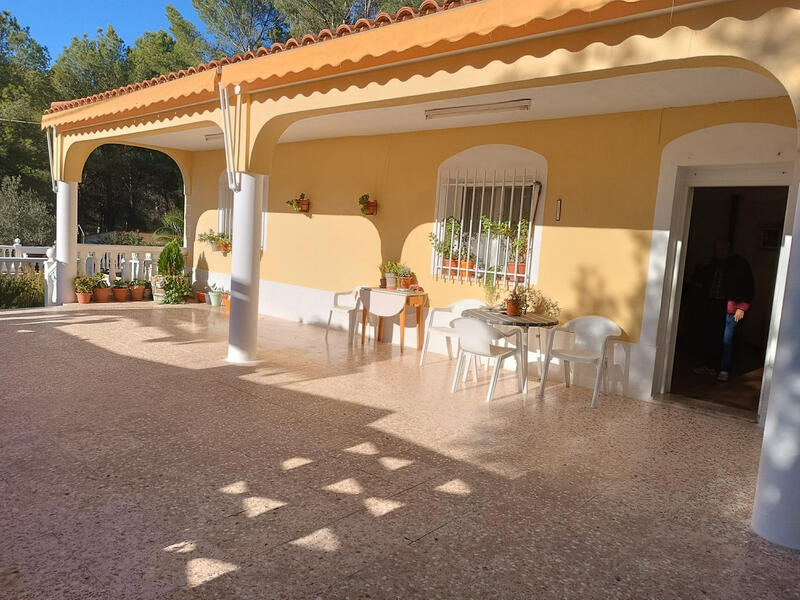 4 Schlafzimmer Villa zu verkaufen