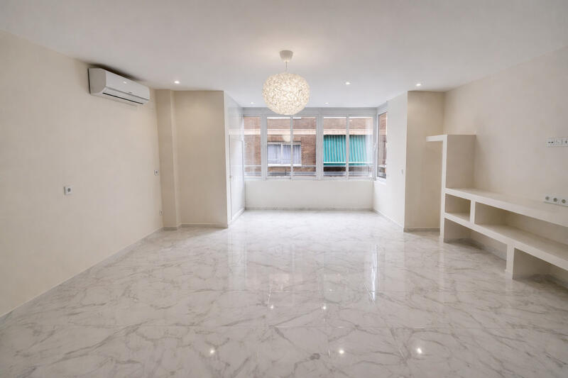 3 Schlafzimmer Appartement zu verkaufen