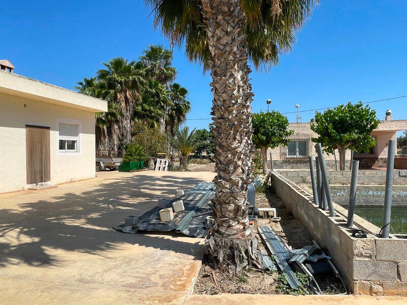 4 bedroom Villa for sale