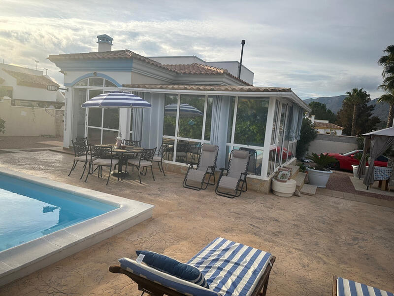 Villa for sale in Hondon de las Nieves, Alicante