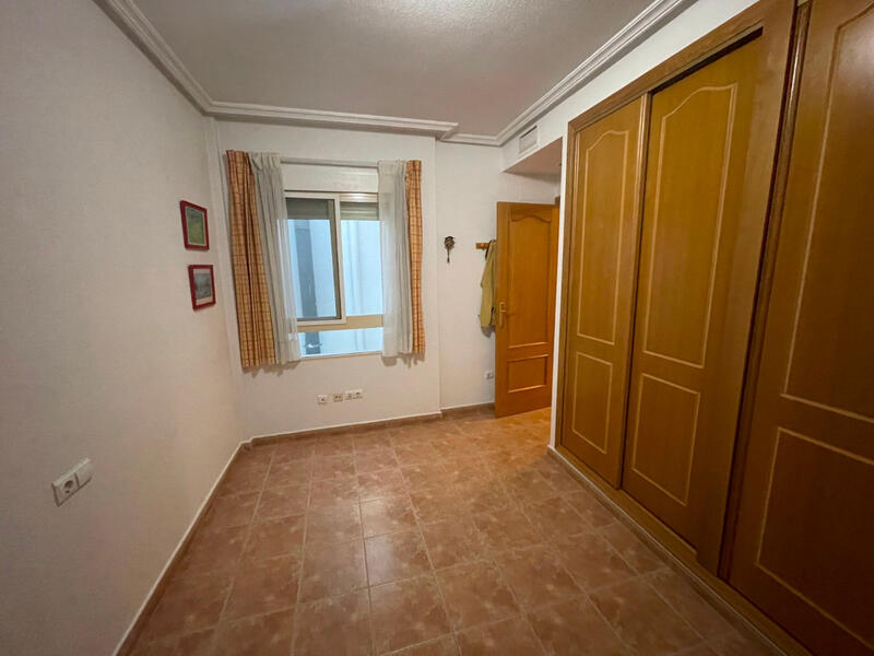 3 Schlafzimmer Stadthaus zu verkaufen