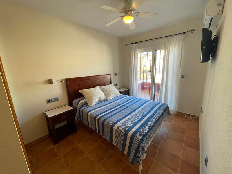 4 bedroom Townhouse for sale
