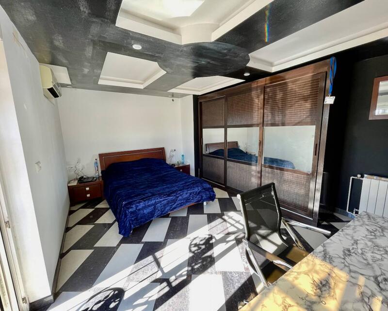 6 slaapkamer Villa Te koop 6 slaapkamer Villa Te koop