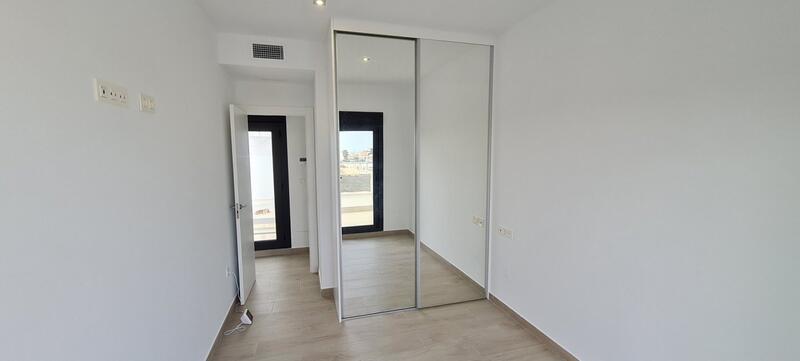 3 chambre Villa à vendre 3 chambre Villa à vendre
