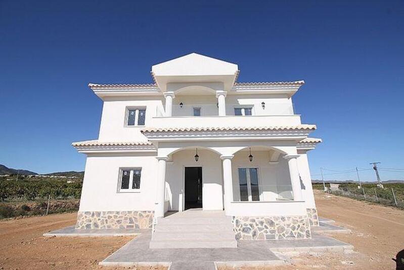 Villa til salgs i Pinoso, Alicante Villa til salgs i Pinoso, Alicante