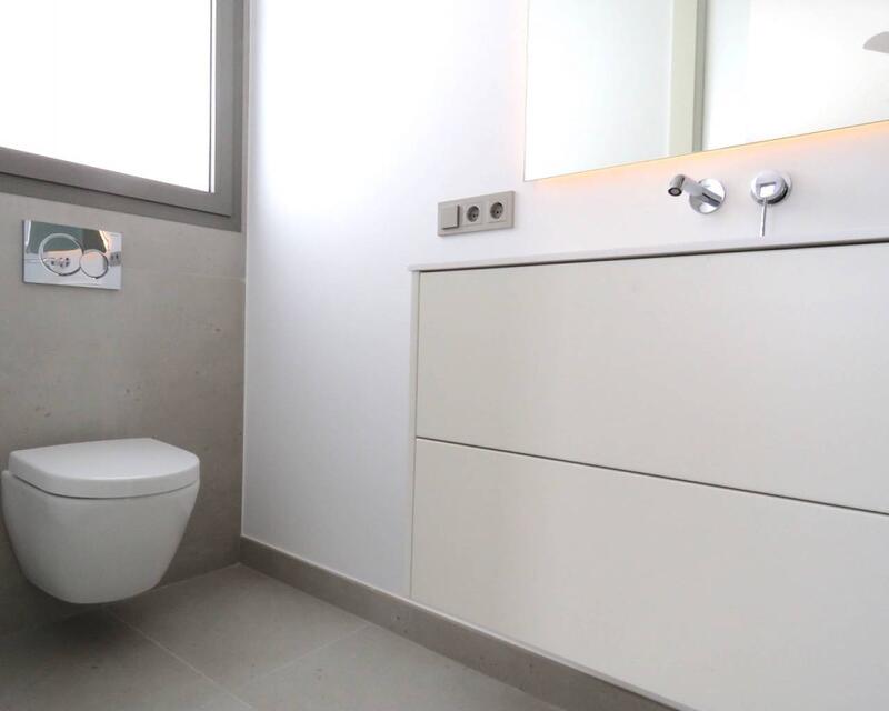 4 Schlafzimmer Villa zu verkaufen 4 Schlafzimmer Villa zu verkaufen