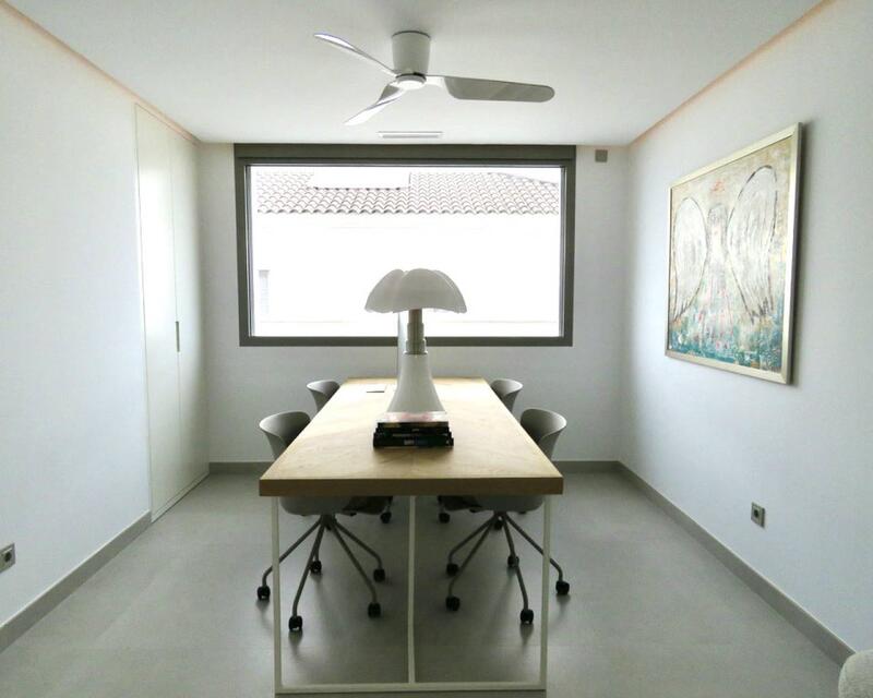 4 Schlafzimmer Villa zu verkaufen 4 Schlafzimmer Villa zu verkaufen