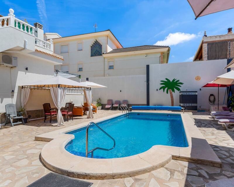 6 Schlafzimmer Villa zu verkaufen 6 Schlafzimmer Villa zu verkaufen