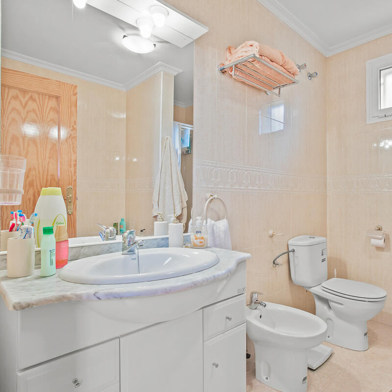 4 Cuarto Villa en venta