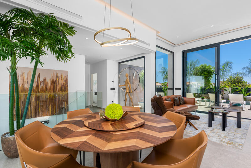 4 Schlafzimmer Villa zu verkaufen