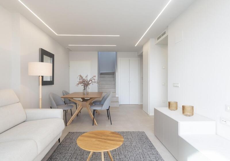 2 slaapkamer Appartement Te koop 2 slaapkamer Appartement Te koop