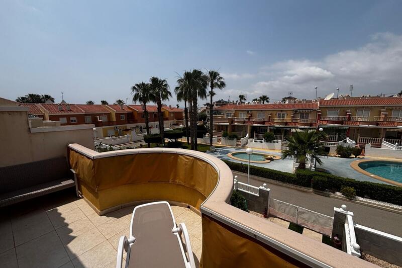 3 Cuarto Adosado en venta