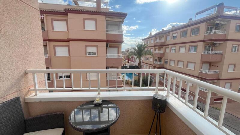 2 slaapkamer Appartement Te koop