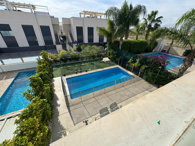 3 bedroom Villa for sale 3 bedroom Villa for sale