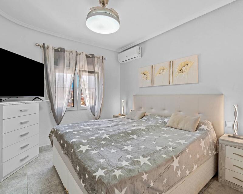 5 bedroom Villa for sale