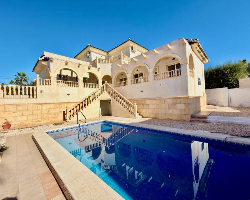 Villa til salg i Ciudad Quesada, Alicante